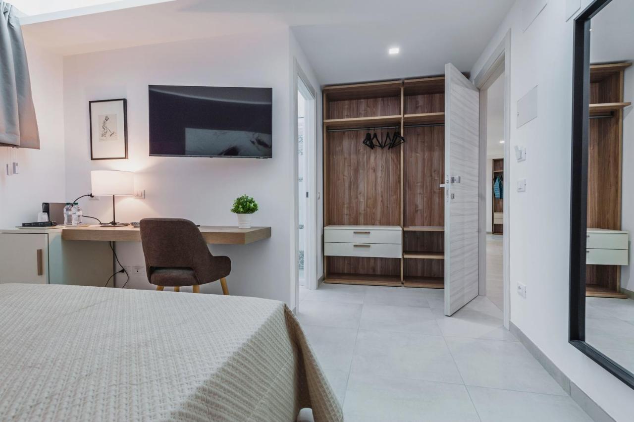 Archimede'S Rooms Syracuse ภายนอก รูปภาพ